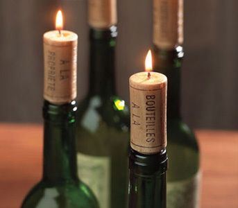 Wine bottle cap candle