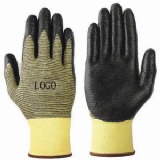 Gloves with 100% stretch Kevlar lining