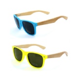 Fashion Sunglasses Made of Plastic Frame And Bamboo Temples
